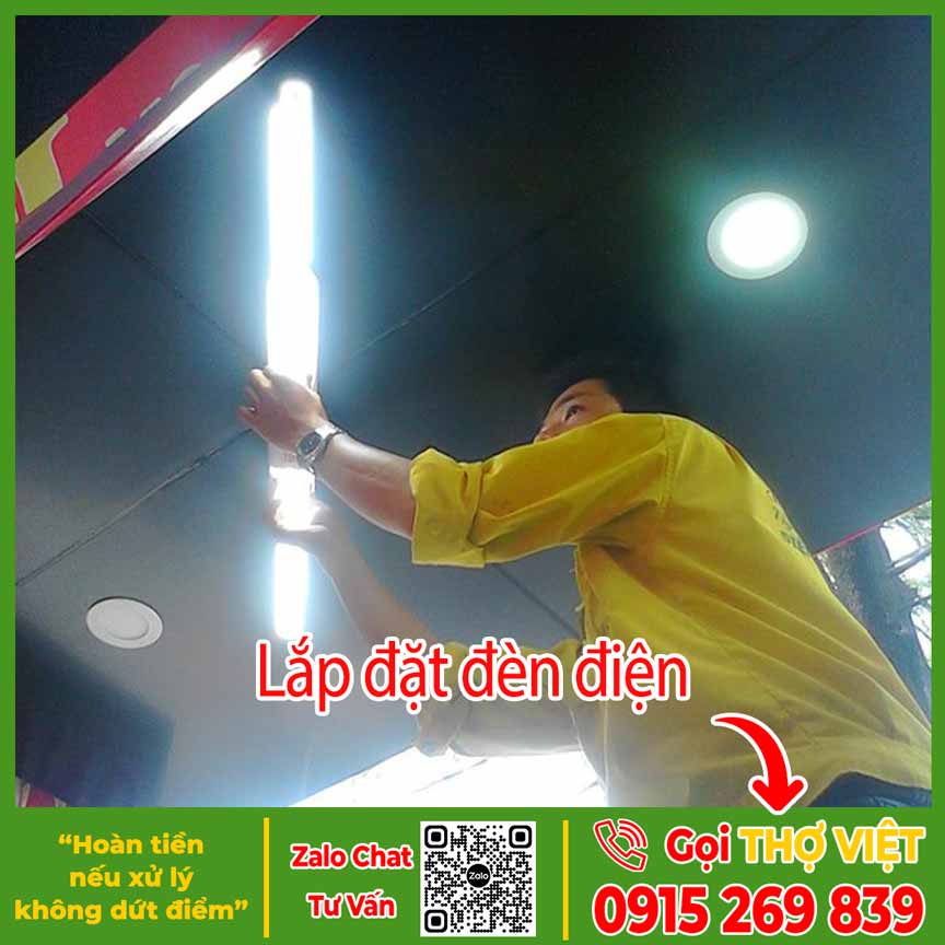 Thợ lắp đặt bóng đèn - Dịch vụ kỹ thuật Thợ Việt